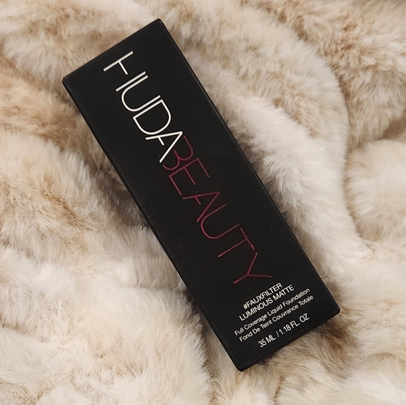 Huda Beauty #FauxFilter Luminous Matte Foundation- 440G Cinnamon - warmer tan - Picture 6 of 6